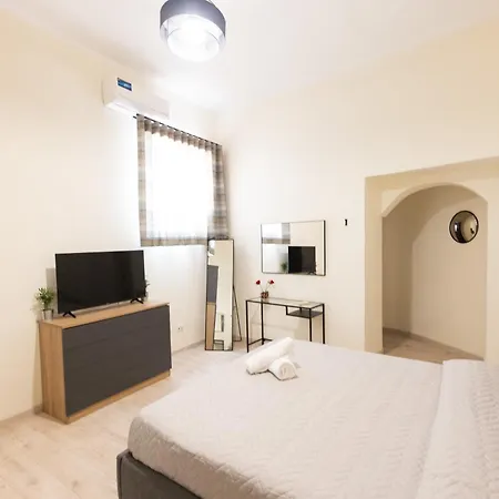 Savia Apartment *